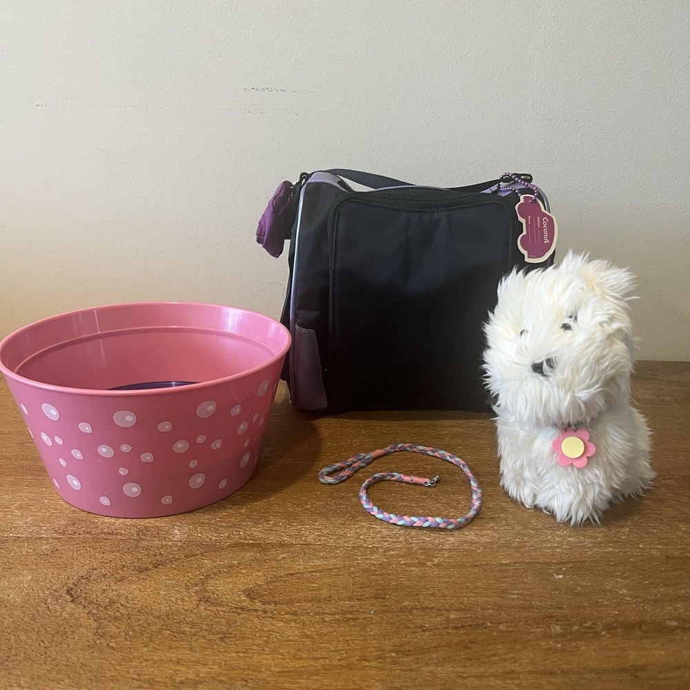 VTG 2003 American Girl Coconut Dog Pet Carrier Tub Leash Water Bowl Accessories